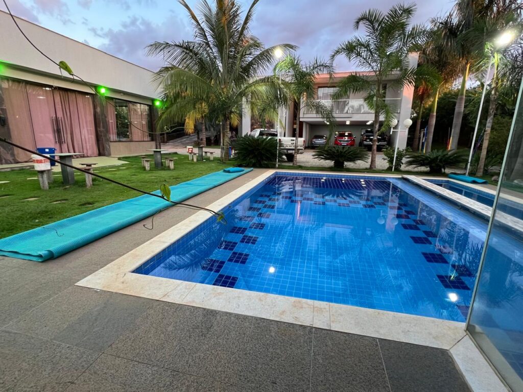 Borda de Piscina