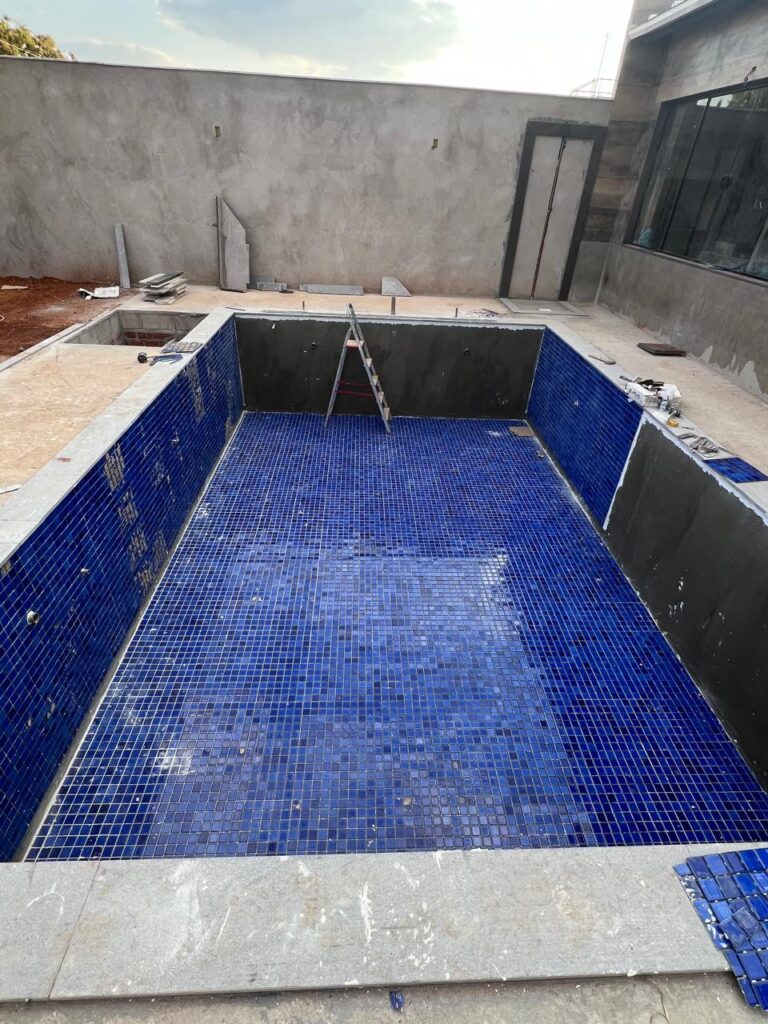 Borda de Piscina