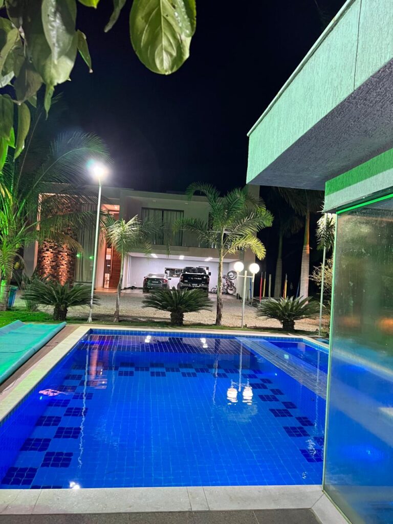 Borda de Piscina